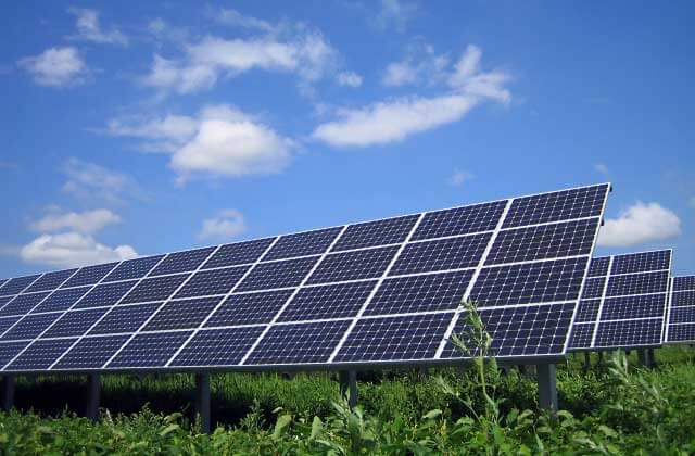 太陽光発電システムの寿命は20年間持つのか?について