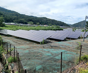 【中古21円】パネル総容量95.04kW　表面利回り11.96％　日当たり良好　年収入約236万円　山梨県南巨摩郡【1465-2】