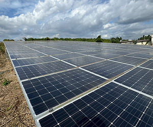 【中古24円】パネル総容量81kW　ローン利用可能　表面利回り約12.27%　年収入約257万円　千葉県市原市