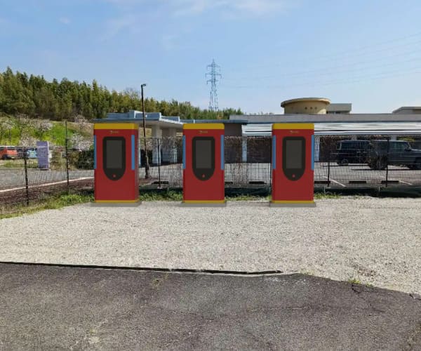 【EV充電器】金融機関紹介あり　一括償却可能　最大出力240kW　想定利回り25.20%　京都府城陽市【1426-1・2・3】
